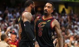 哈队爆料詹姆斯视频回放