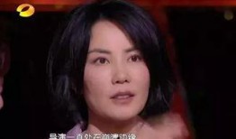 千玺被妈妈爆料视频,揭秘明星家庭日常！”