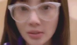 最新爆料李小璐