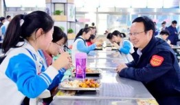 中学食堂爆料事件视频,揭露校园食品安全问题