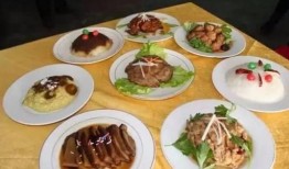 网红八大碗二哥吃瓜,趣味横生上演“瓜王争霸”