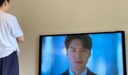 在线观看袁视角